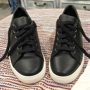 99% NEW !! Salvador Ferragamo black leather tennis shoes